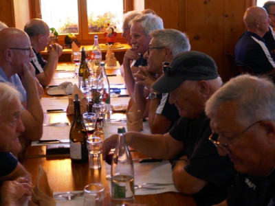 Vereinsreise_2022_Neuenburger_Jura_27